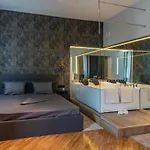 Luxury Vitosha Apartment