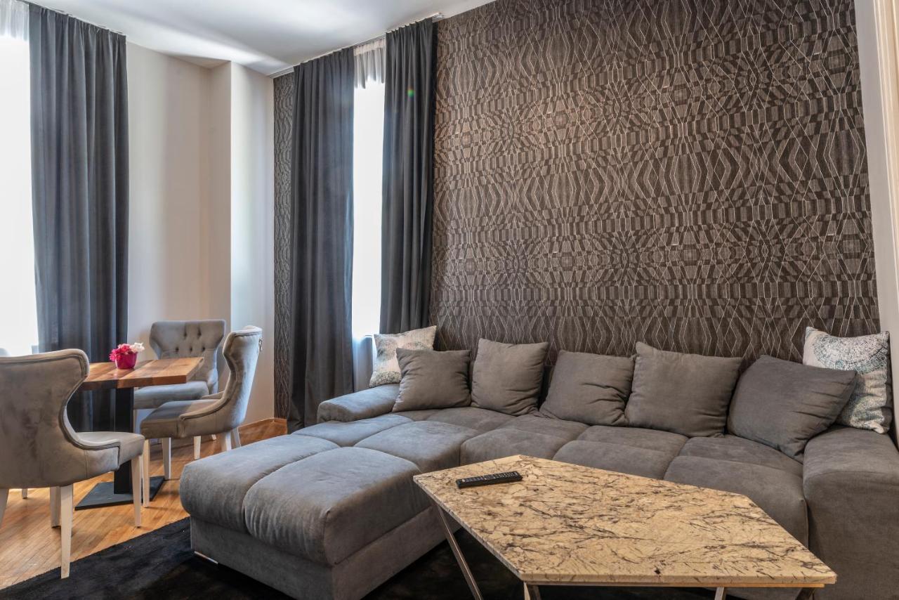 Apartment Luxury Vitosha *