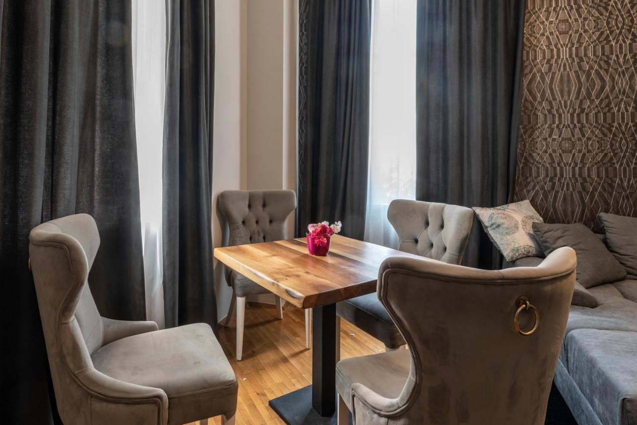 Luxury Vitosha Apartment *